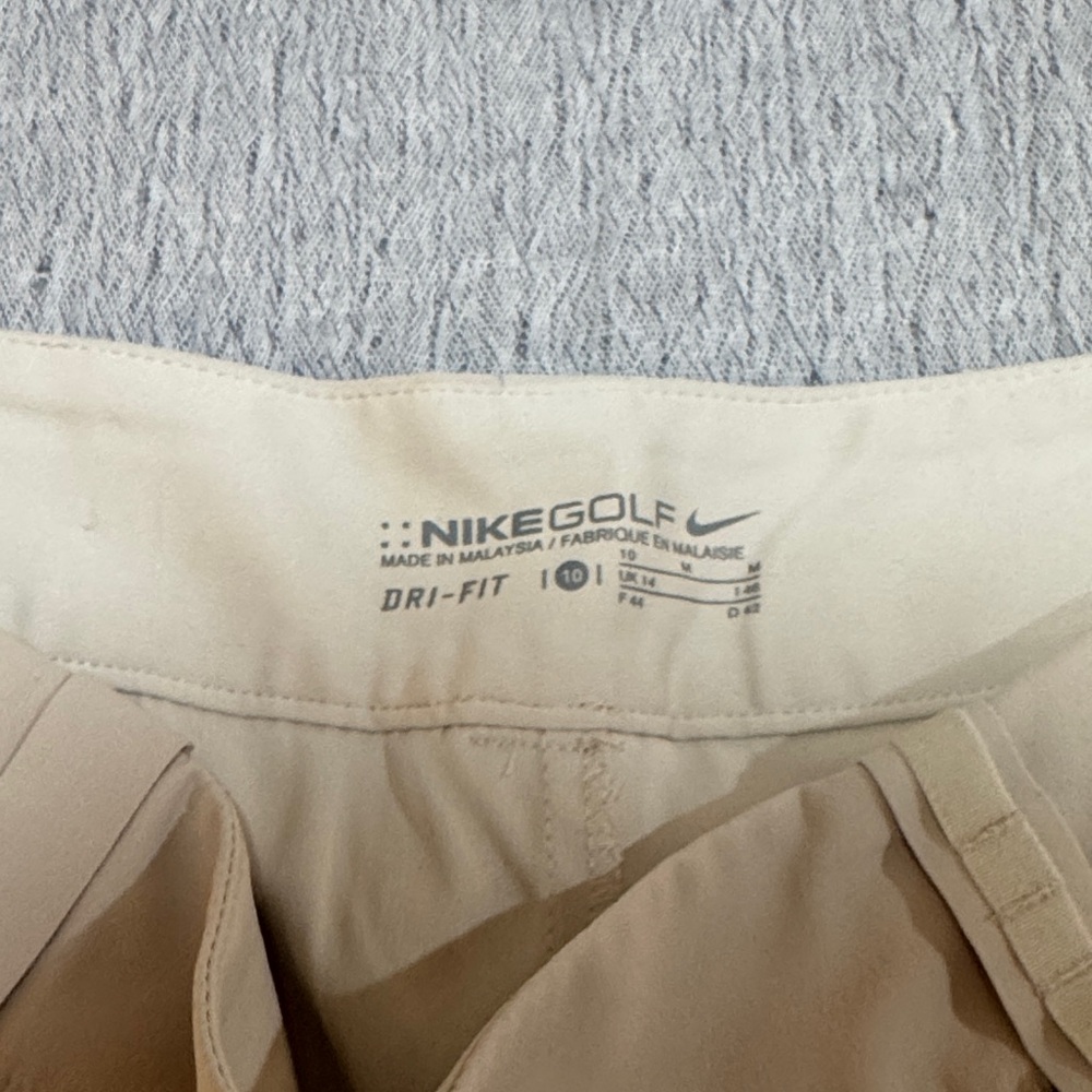 Nike Golf Dri-FIT Light Tan Golf Skirt - Picture 2 of 3